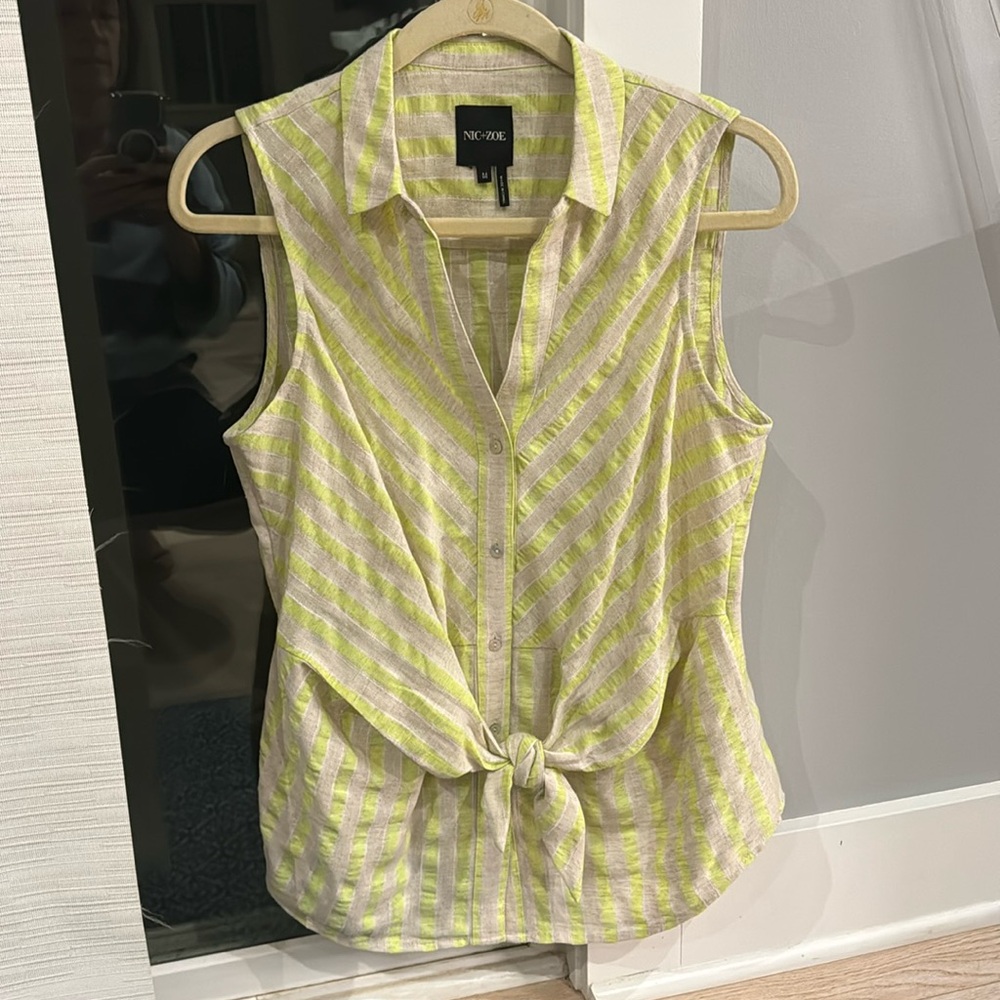 Nic+Zoe top